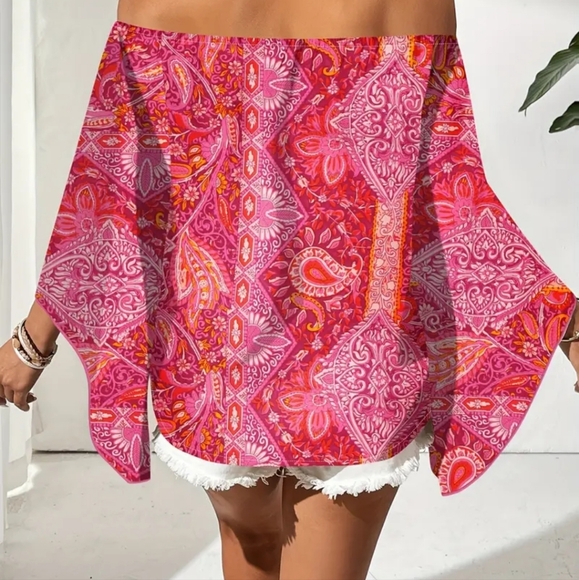 NWOT Beautiful Paisley boho giant bell sleeved top. Size Small sku0054 - Picture 3 of 10